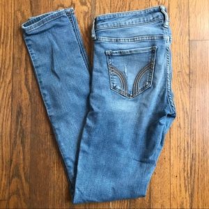 Hollister Light Fade Ripped Skinny Jeans - Size 3R